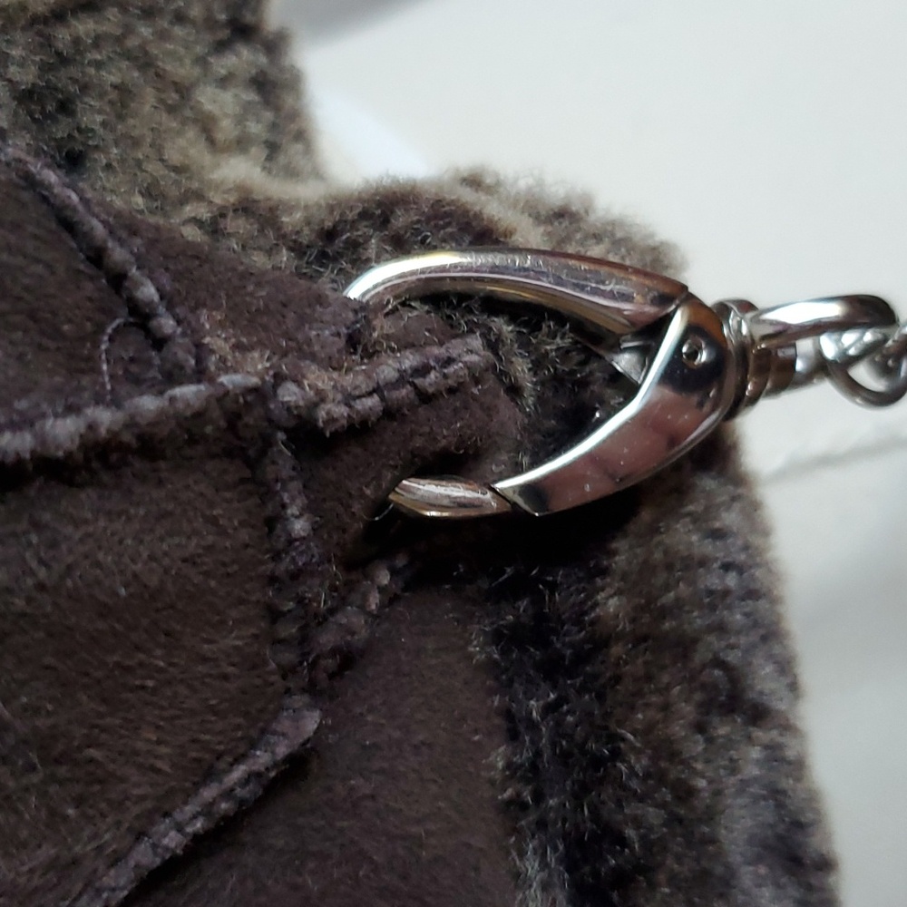 EUC Vintage 90's Betsey Johnson Reversible Sheepskin Vest with Keychain / Charm - Picture 7 of 14